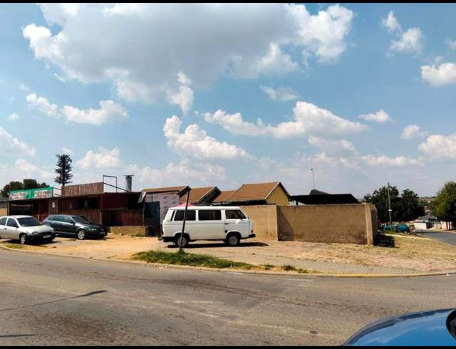 3 BEDROOM HOUSE FOR SALE IN NORKEM PARK